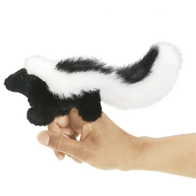 Mini skunk puppet